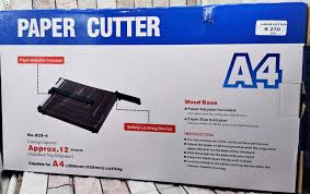 PAPER CUTTER A4 300X250MM