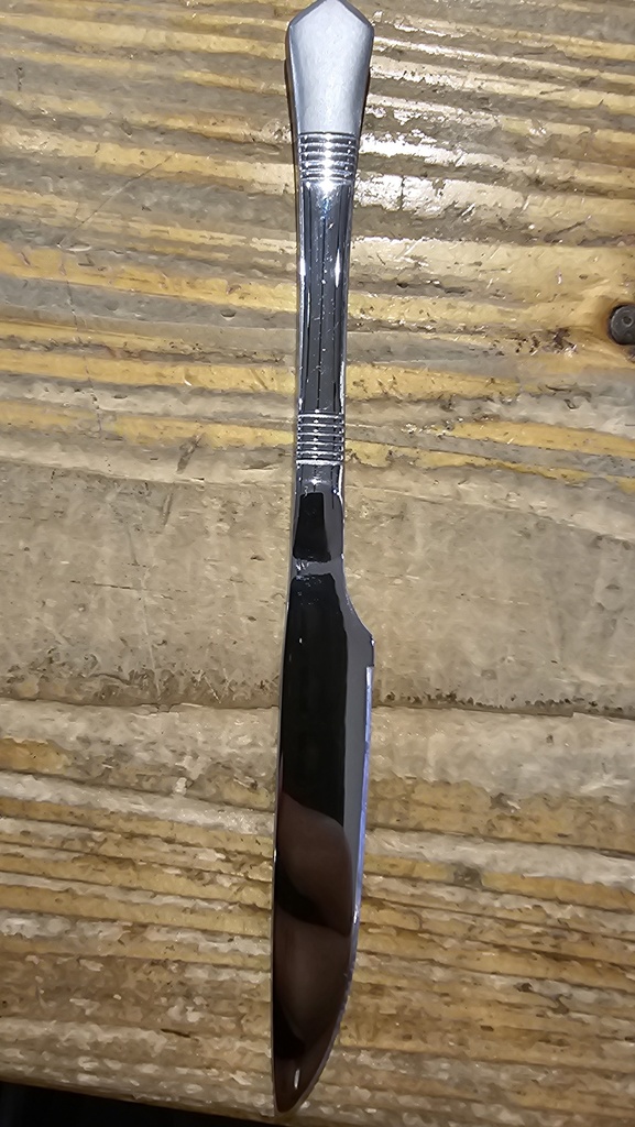 SF DESIGNED KNIFE