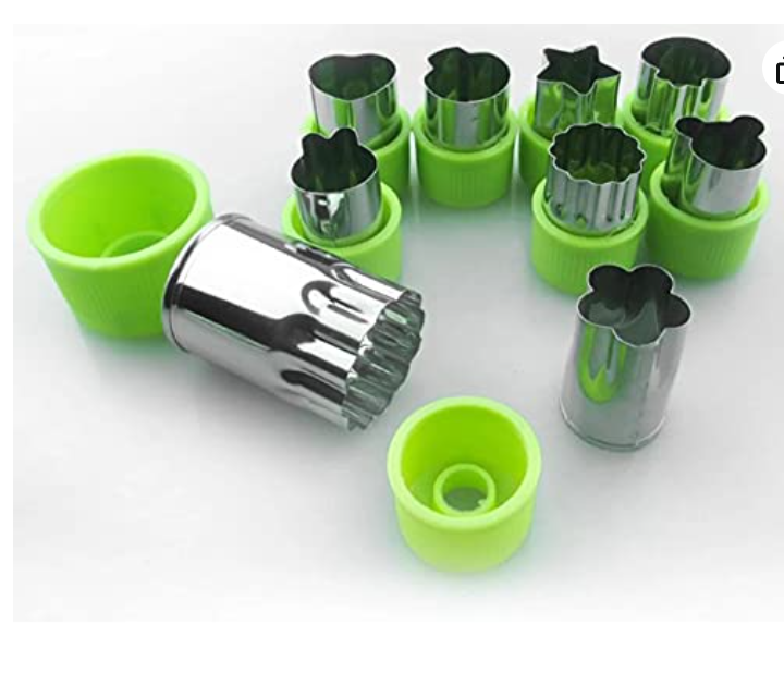 CAKE DECORATING TOOLS