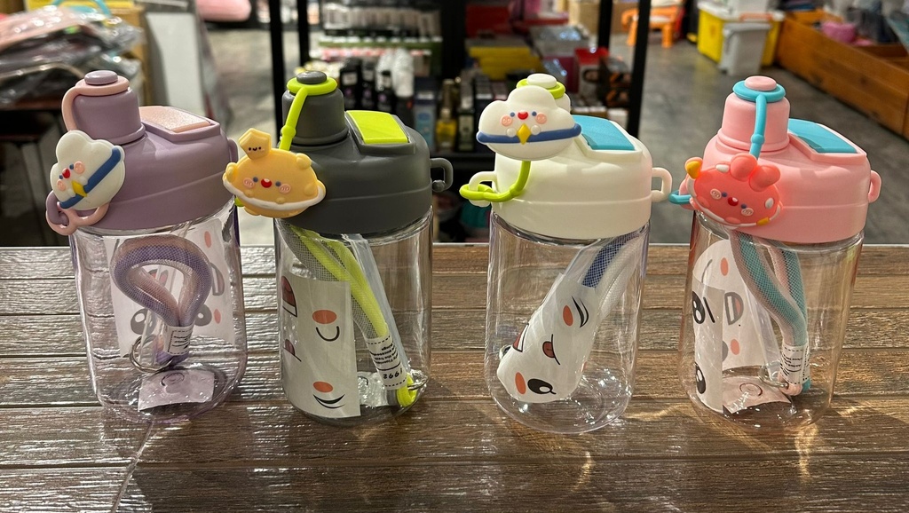 PLASTIC CUP 600ml